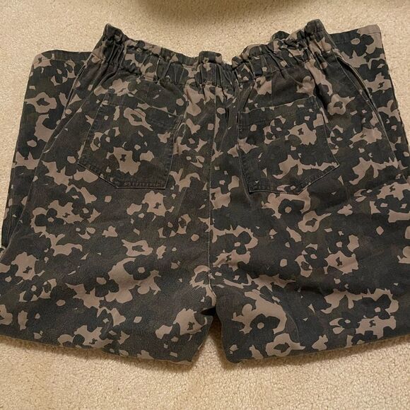 NWOT Anthropologie Amadi Camo Trouser Pant - Picture 10 of 11